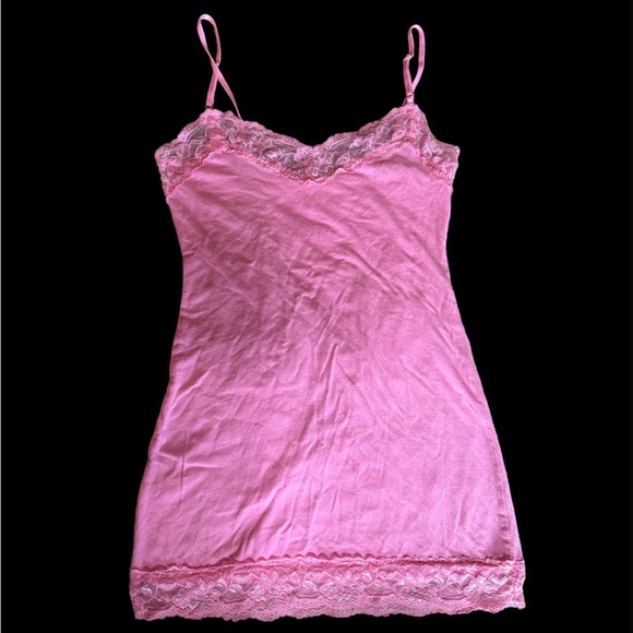 pink adjustable spaghetti strap tank top :3 - Picture 1 of 1